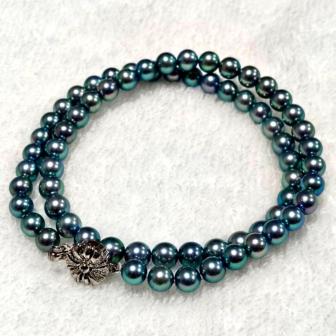 Akoya genuine pearl necklace with blue silver beads, pearls sized 6 to 6.5 mm, 43 cm length