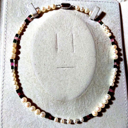 Akoya Baby Pearl and Natural Tourmaline Necklace 65 measuring 44.5 cm with pearls 4-6 mm and tourmaline stones