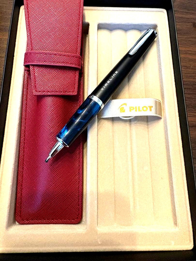 Pilot TimeLiner brand new unused 7-page item with partially dented box