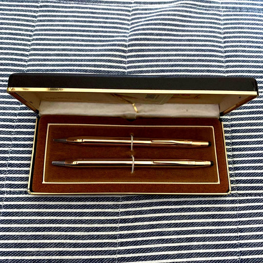 CROSS 14kt classic ballpoint pen and mechanical pencil set with metal body and oil-based ink