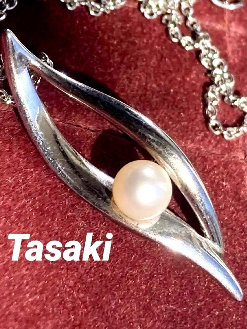 TASAKI pearl necklace with 4.7mm pearls and silver SV925 chain measuring 40cm in length