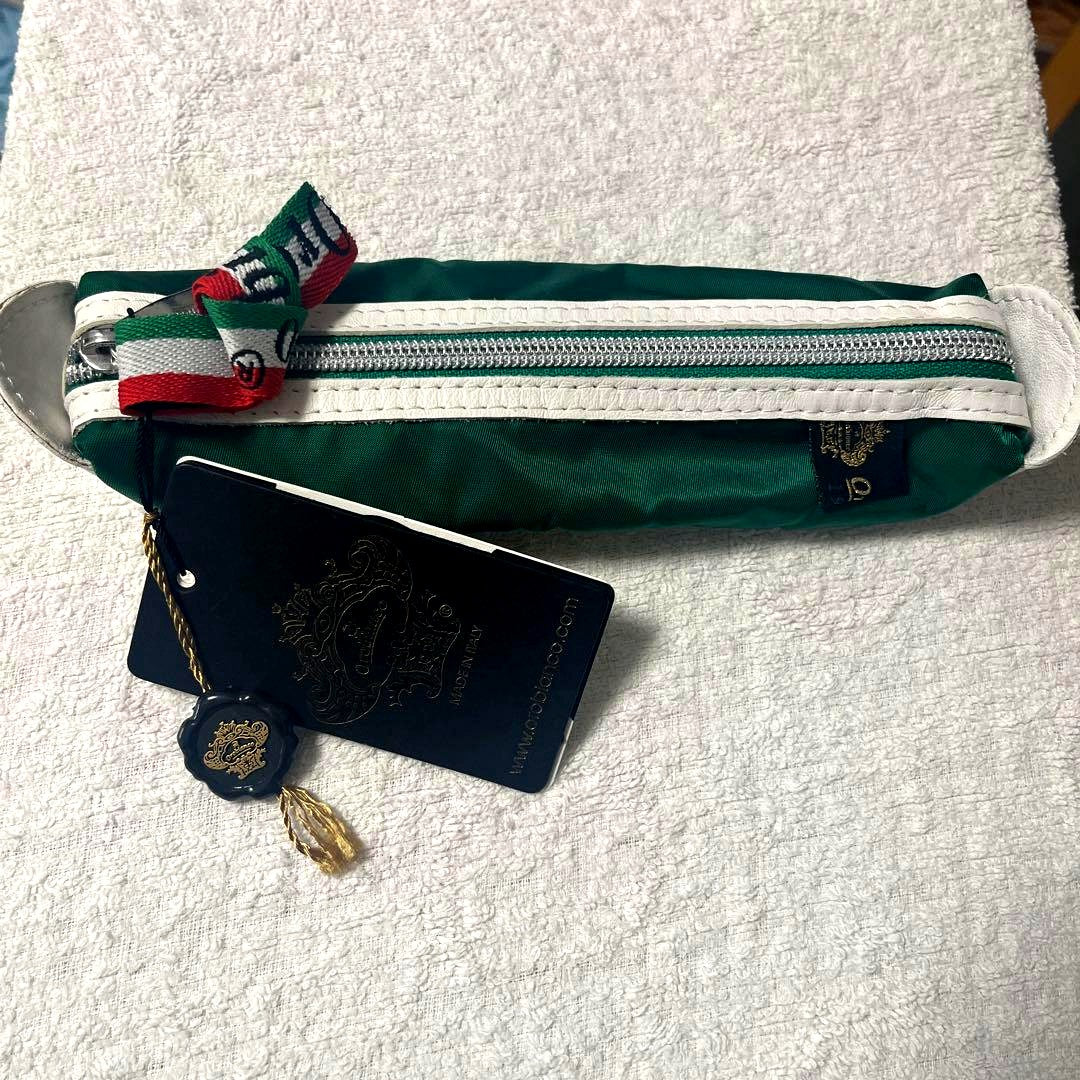 Orobianco green leather and nylon zippered pencil case with ribbon and cleaning cloth included