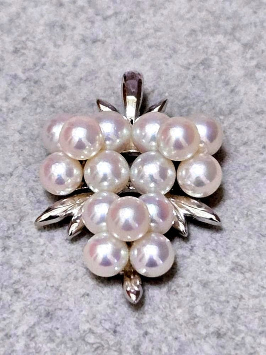 TASAKI Pearl Grape Motif Pendant Top 43262 with white pearls and grape-inspired design on a gold chain