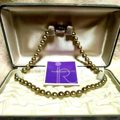 Yamato Gray Pearl Necklace featuring 8mm light gray Akoya pearls with silver marking on a 43cm chain