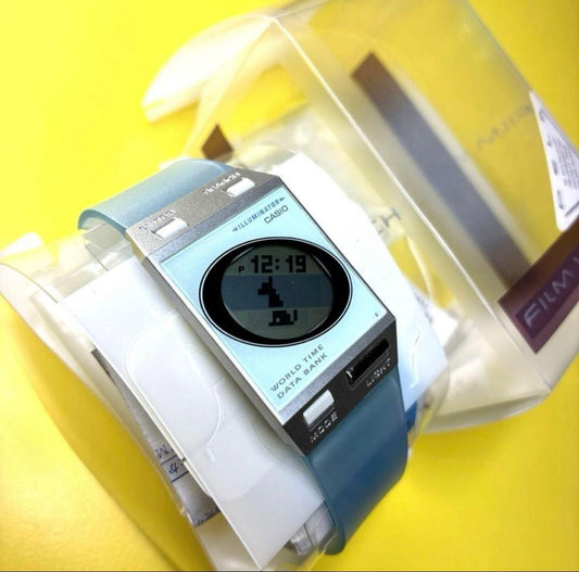 CASIO film watch pela Digital Men's — Japanese