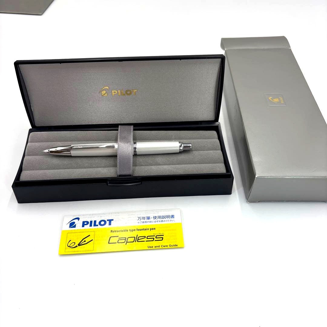 Pilot Decimo Capless fountain pen with 18k fine tip shown in superb condition