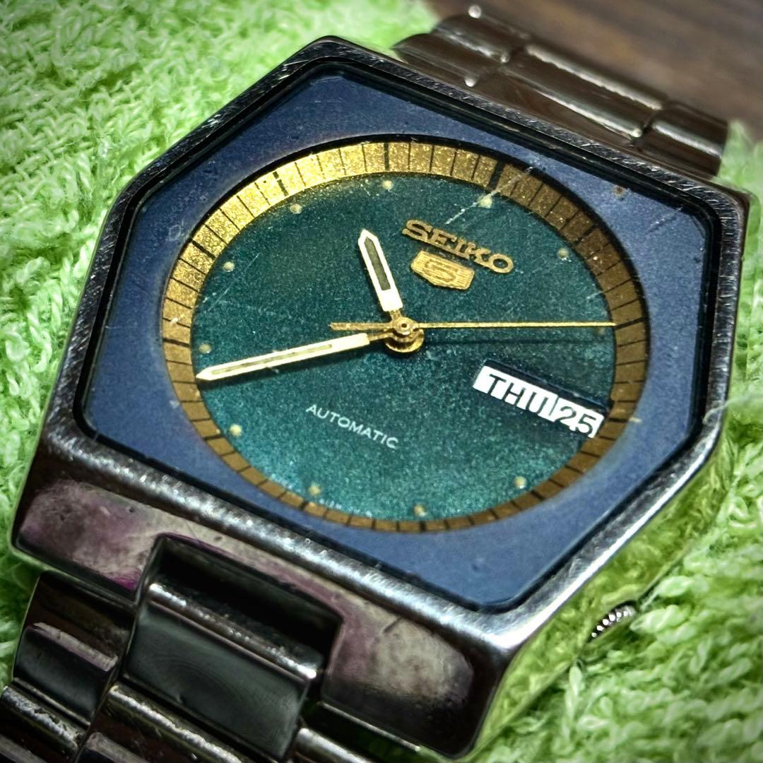 SEIKO 5 1977 Model Hexagon Automatic Men's Watch — Japanese