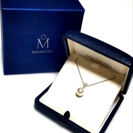New Mikimoto Akoya Pearl and Diamond Pendant with 8.3 mm pearl and single diamond on 38 cm white gold chain