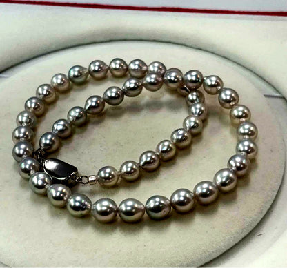 Ise-Shima Ago Bay Akoya pearl necklace with 7-8mm natural uncolored pearls on 41cm silver chain