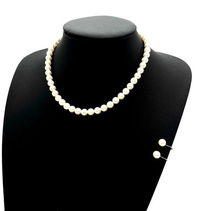 Akoya pearl necklace and matching earrings with 7mm white pearls on a 41cm chain