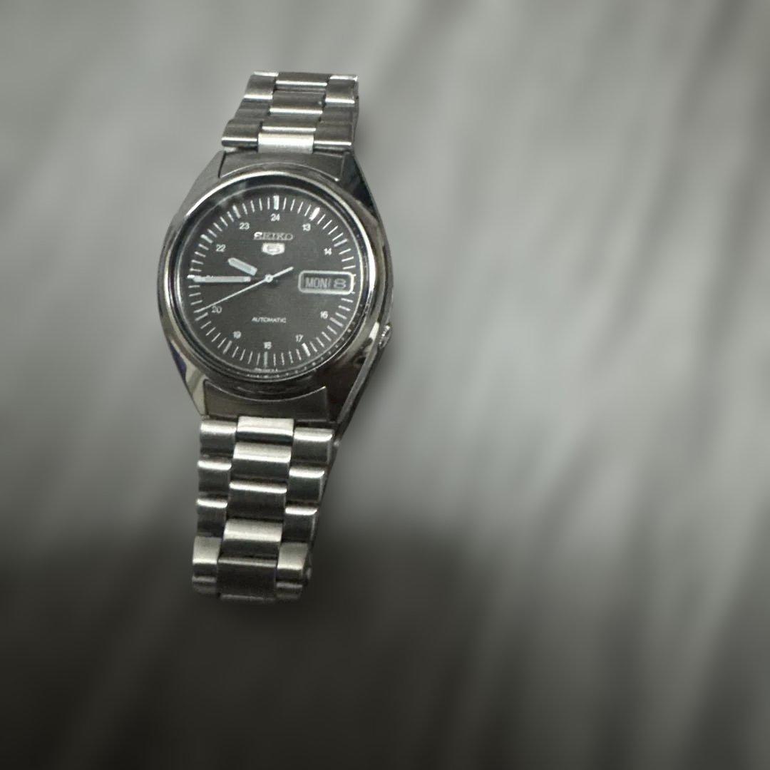 SEIKO 5</br>自動巻き Automatic Men's Watch — Japanese