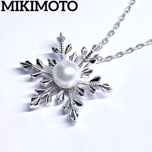 Mikimoto Snowflake pearl necklace with 6.2mm pearls and silver chain 42cm length