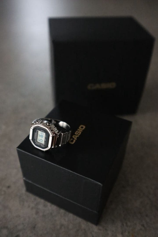 CASIO CRW-001-1JR Digital Men's Watch — Japanese