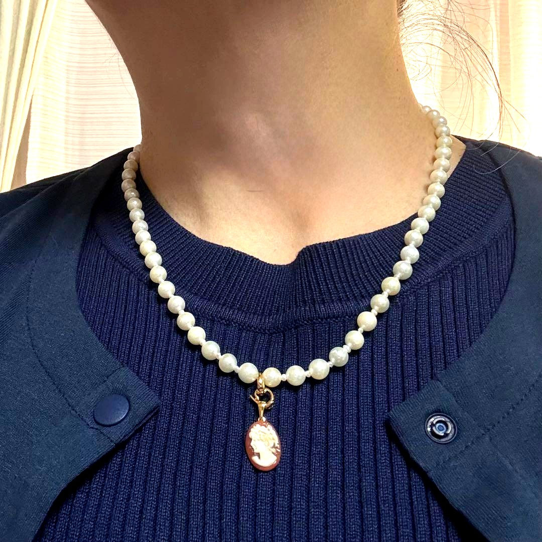 Mitsukoshi Akoya 5mm small round pearl necklace with silver fittings and removable mini cameo charm