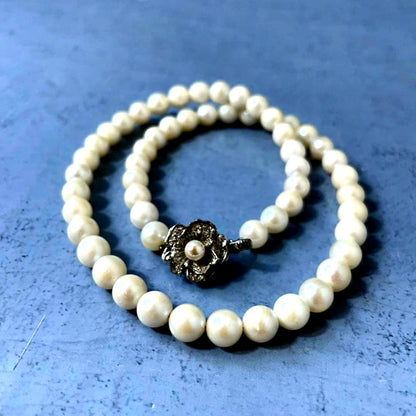 Honest Pearl Akoya pearl necklace with 6.5mm beads and silver clasp, 40cm length