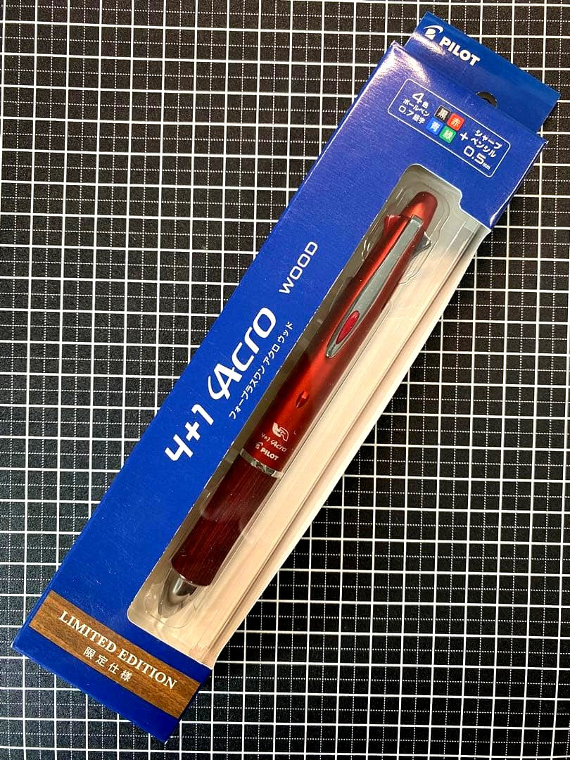Pilot Acro 4+1 Wood Limited-edition pen in premium red with ballpoint pens and mechanical pencil