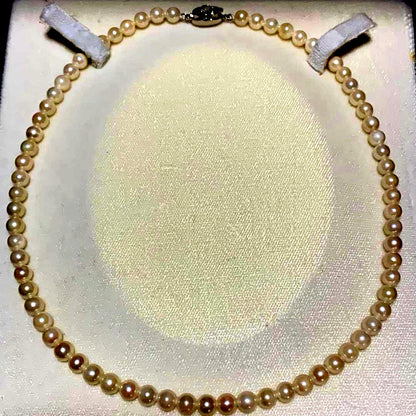 Akoya pearl necklace with 5.8mm pearls and silver beans silver clasp, 42cm length