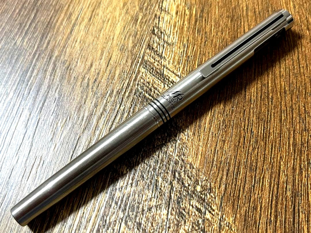 Pilot Myurex Quartz F discontinued pen with quartz clock detail in classic design