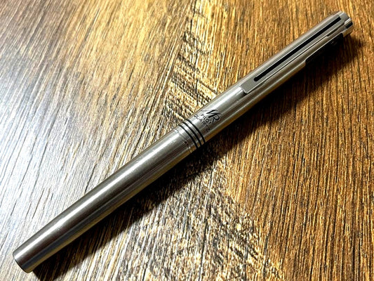Pilot Myurex Quartz F discontinued pen with quartz clock detail in classic design
