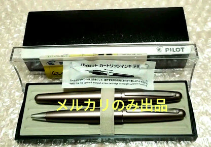 PILOT COCOON fountain pen and medium ballpoint pen set made of titanium with black ink cartridge and instruction manuals