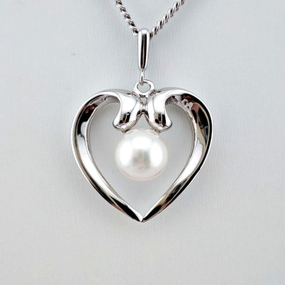 Mikimoto Open Heart Pearl Necklace with silver pendant and 6mm pearl on a silver 925 chain
