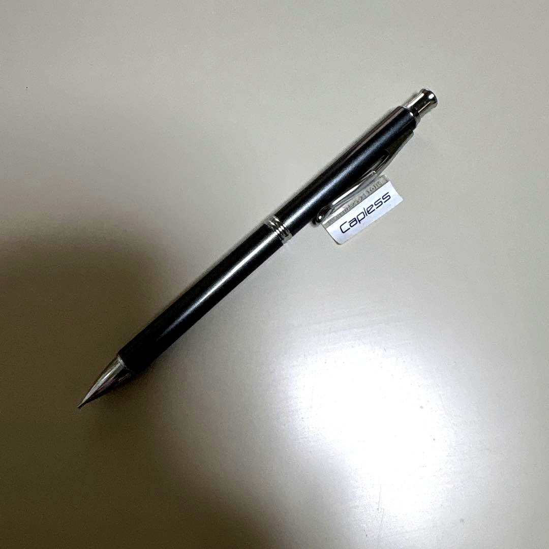 PILOT Capless Mechanical Pencil HC-250R-GY5 in Dark Gray Mica with 0.5mm lead and metal body