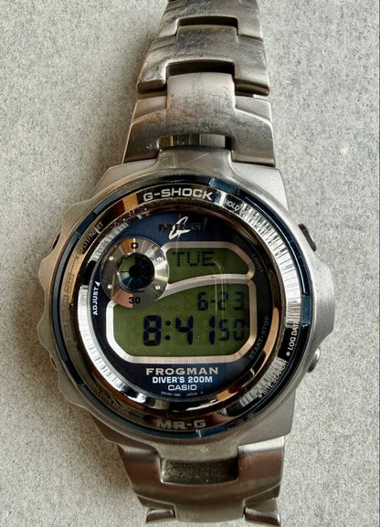 CASIO MRG-1100-2 Quartz Men's Watch — Japanese
