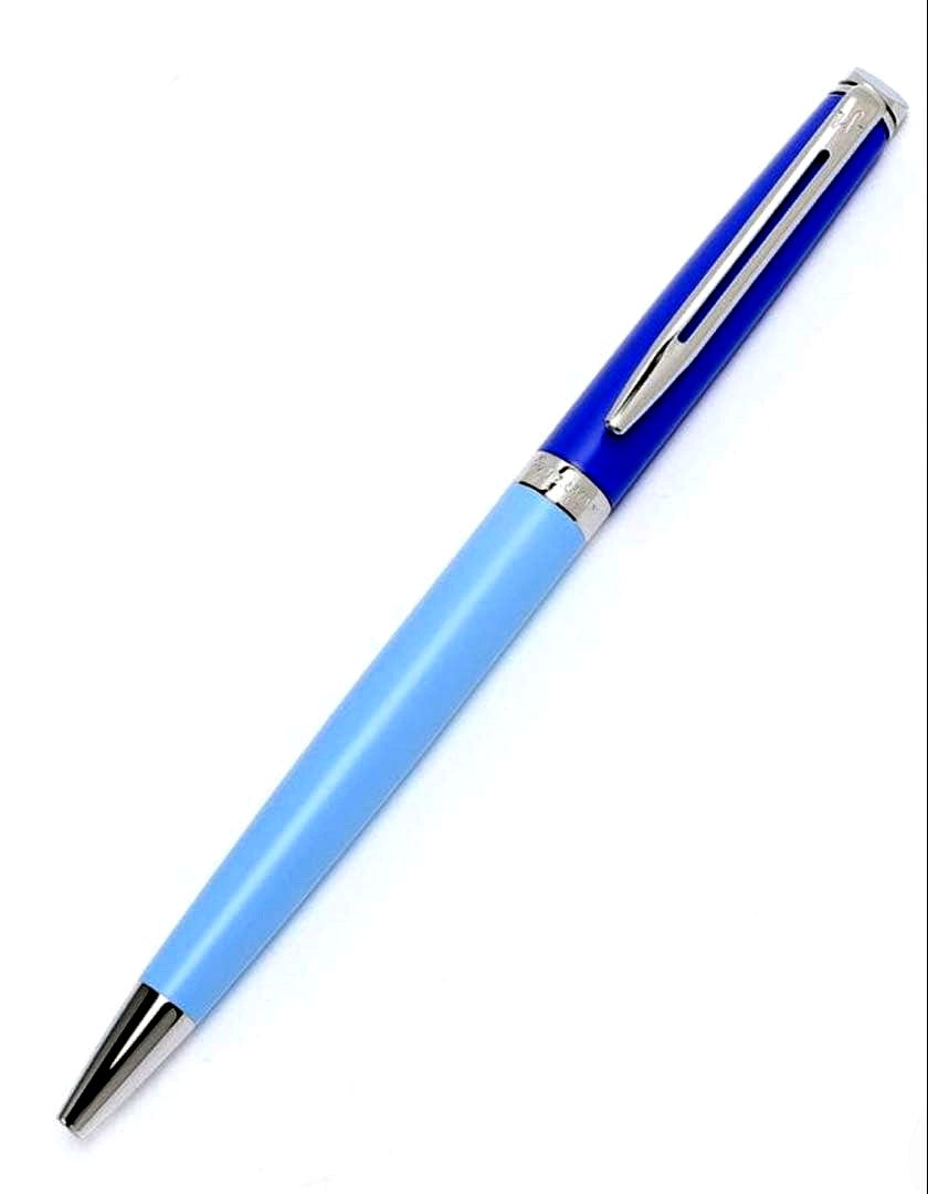 Waterman ballpoint pen in sleek design measuring 135mm, weighing 26g, with a polished finish