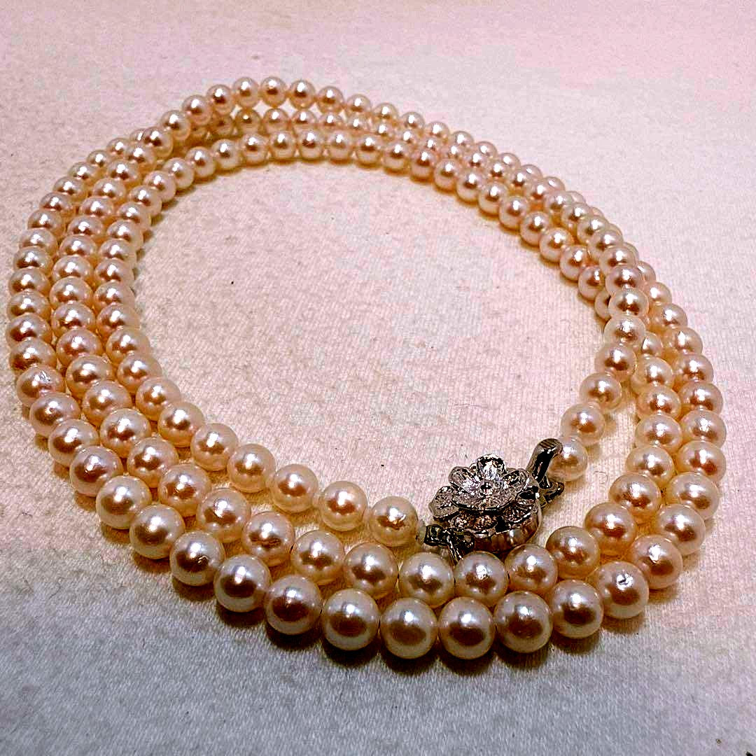 Silver findings long necklace with genuine Akoya baby pearls and 83cm metal chain