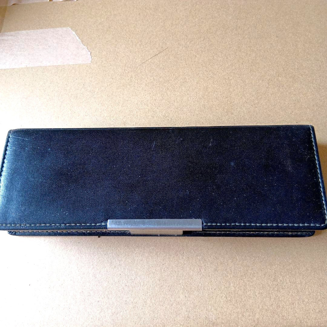 PILOT Pen Case Retro Vintage model CCK-240ML in black exterior with brown interior holding four pens