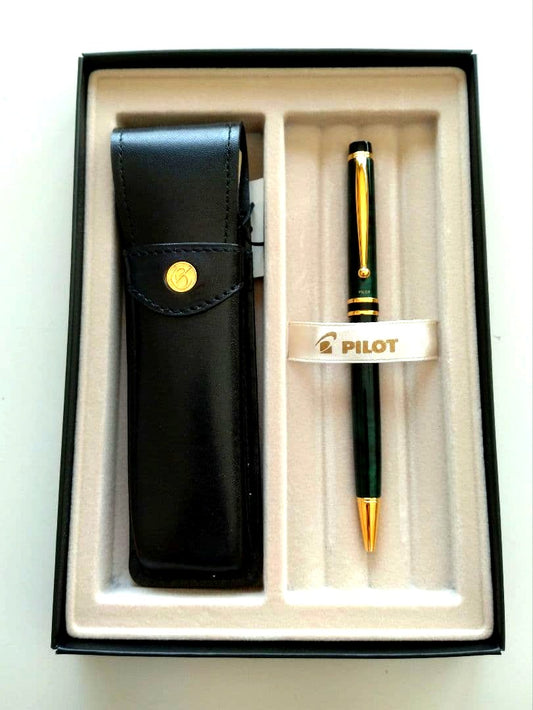 PILOT Grance ballpoint pen in green marble color with dedicated case on white background
