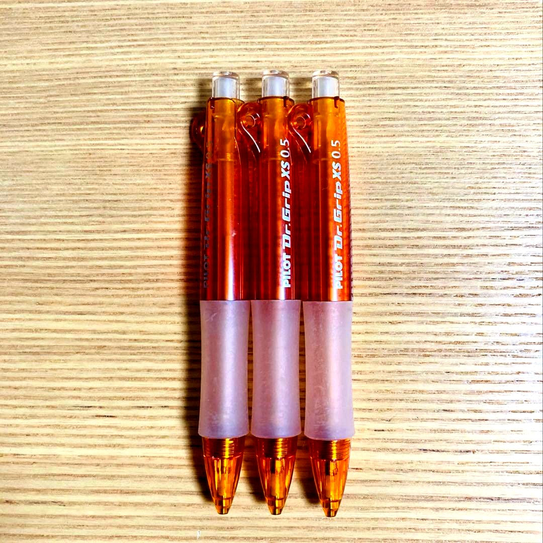PILOT Dr. Grip XS 0.5 mechanical pencil set in bright orange with ergonomic grip and 9.6 cm length