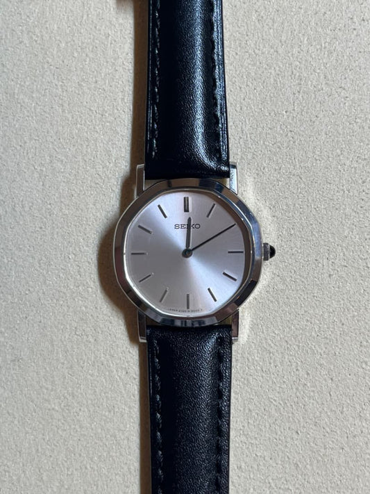 SEIKO 2320-5030 Quartz Men's Watch — Japanese
