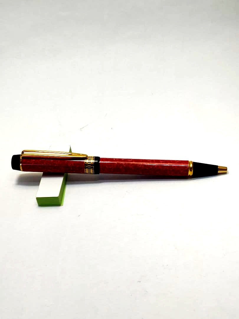 Waterman Le Mans 100 ballpoint pen made of 925 sterling silver with a 141 mm length and 10 mm diameter