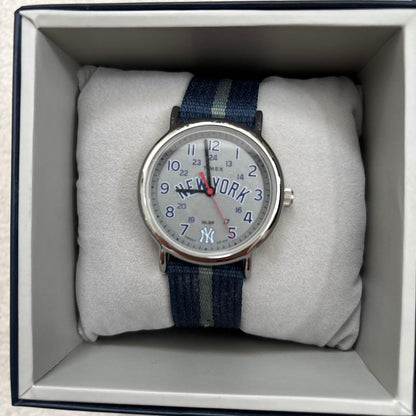 TIMEX New York Yankees Quartz Men's Watch — Japanese