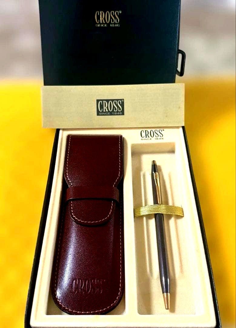 CROSS silver ballpoint pen set with metal body and leather case in original box