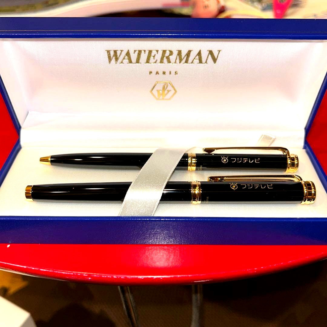 Waterman black and gold fountain pen and ballpoint pen set with metal and plastic body in included box