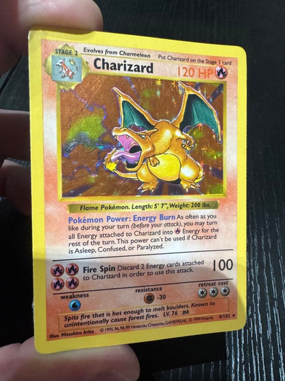 Pokemon Charizard — English