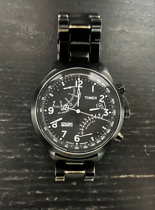 TIMEX TW2P60800 Quartz Men's Watch — Japanese