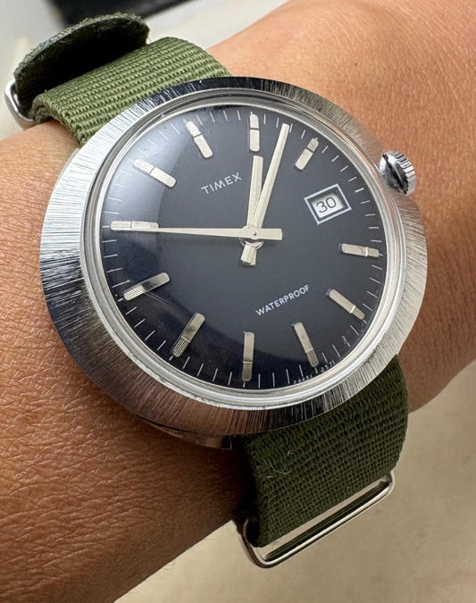 TIMEX 254 Manual Men's Watch — Japanese