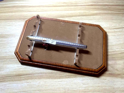 PILOT Parker fountain pen with transparent barrel, showing metal parts and original packaging