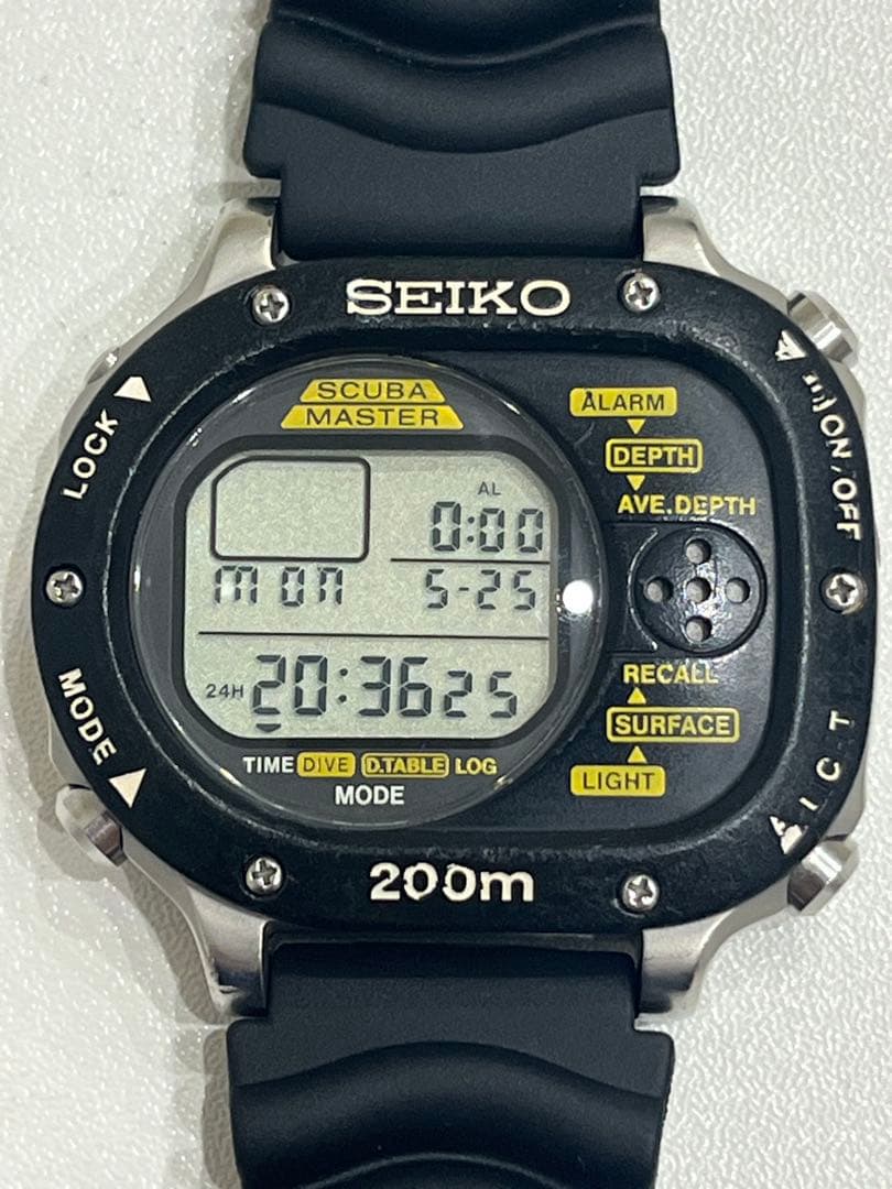 SEIKO SCUBA MASTER 200m Digital Men's Watch — Japanese