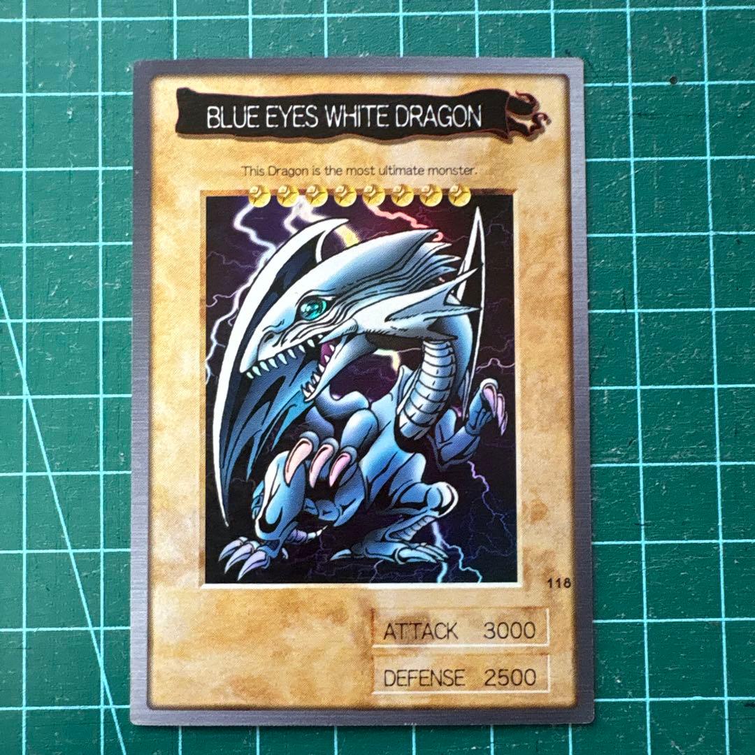 Yu-Gi-Oh Blue-Eyes White Dragon BANDAI — English
