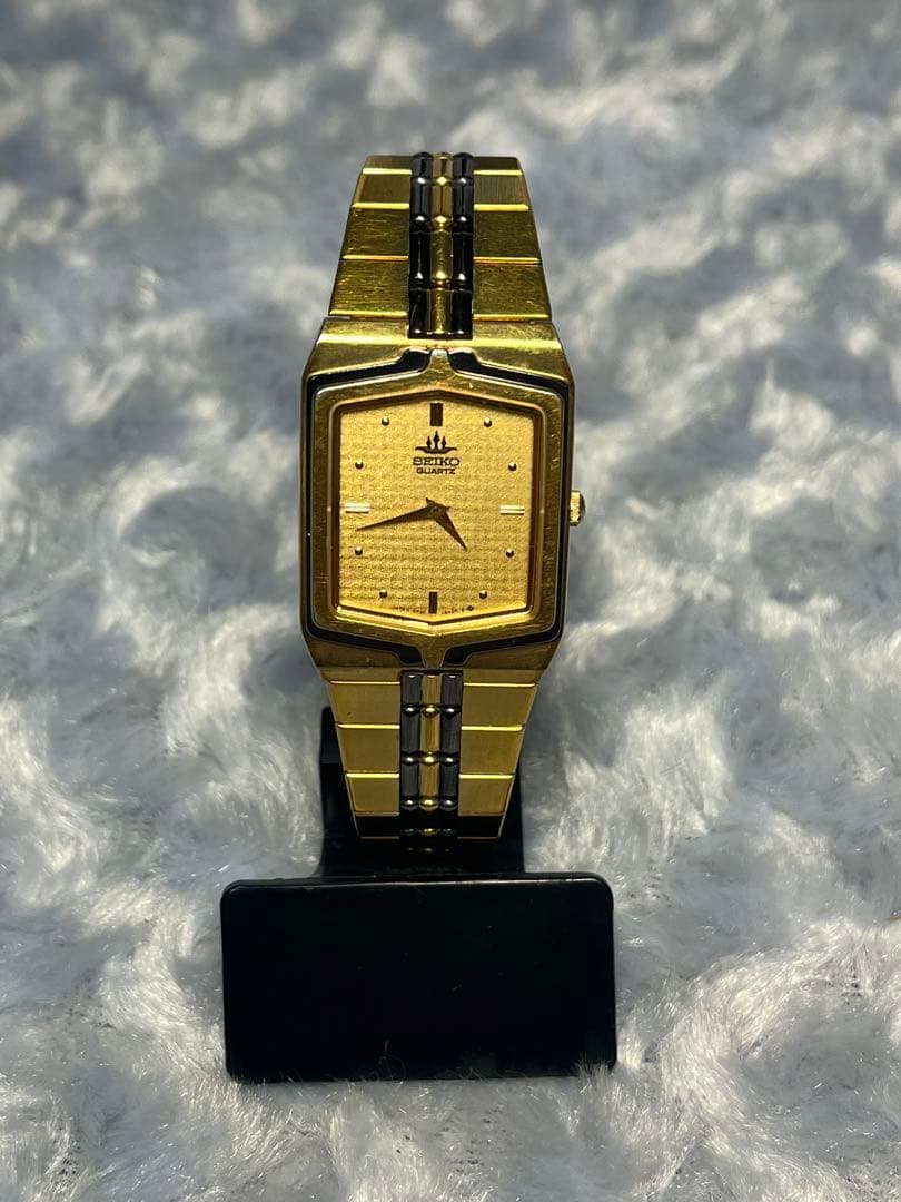 SEIKO SNCX70 Quartz Men's Watch — Japanese