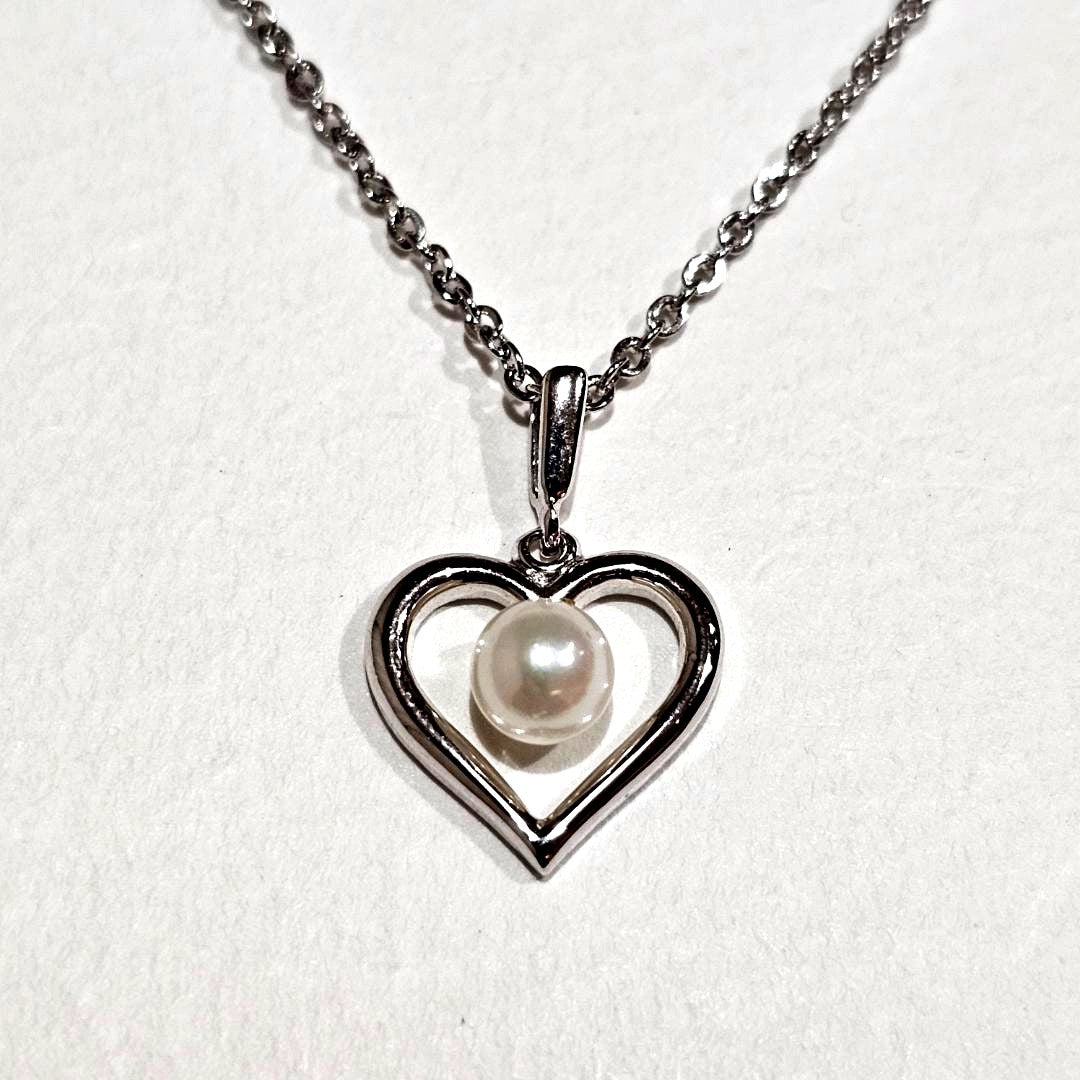 Mikimoto vintage 5mm pearl necklace with sterling silver SV925 chain length 38cm from 1970s-1980s