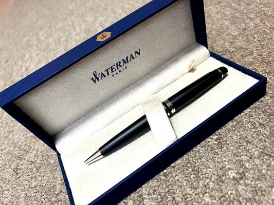 Waterman Expert Essential Matte Black fountain pen with sleek matte finish