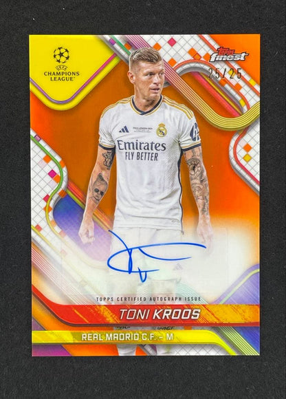 Toni Kroos Topps Finest Auto — Japanese