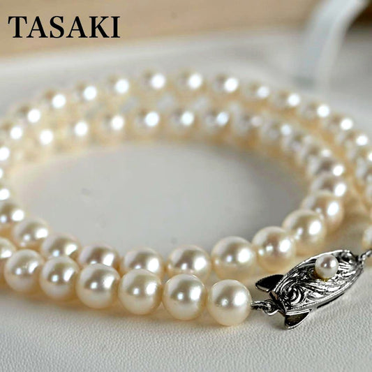 Takatsuki Akoya pearl necklace featuring round 6.5-6 mm pearls on a 37 cm strand