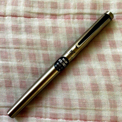 Pilot 14K gold fountain pen from R Series in silver finish, unopened with possible storage wear