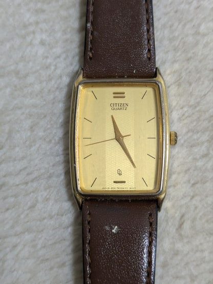 Citizen V157-0BX0 Quartz Men's Watch — Japanese